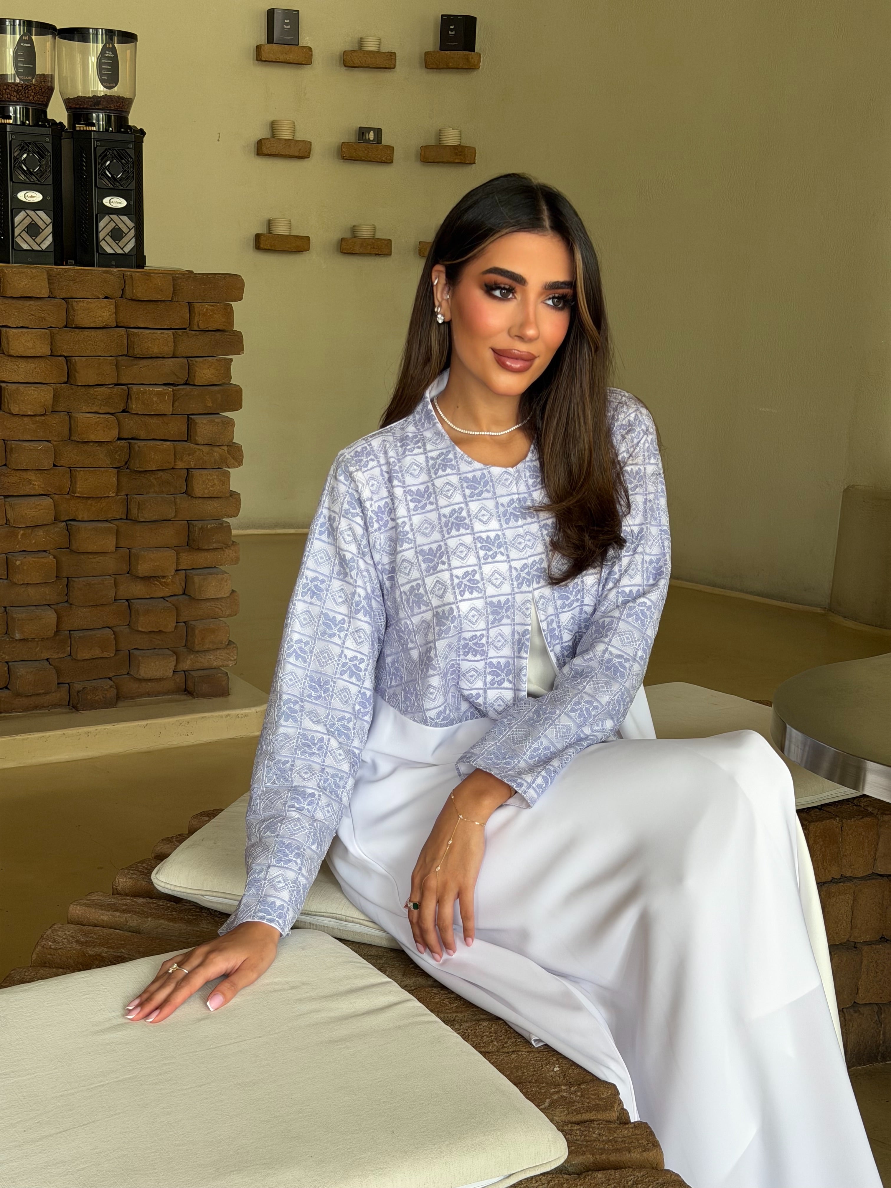 AT552  Pearl Lace A-Cut Abaya