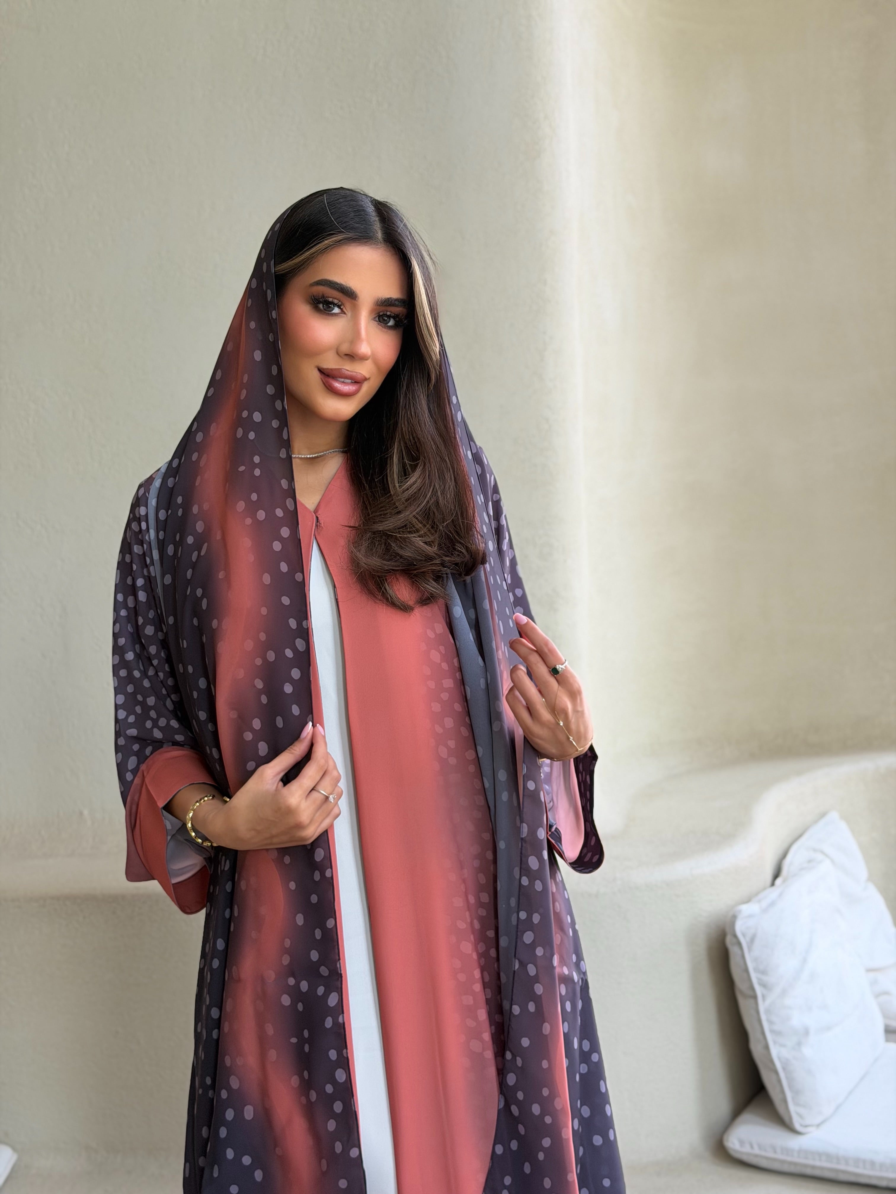 AT548 Ombre Dot A-Cut Abaya