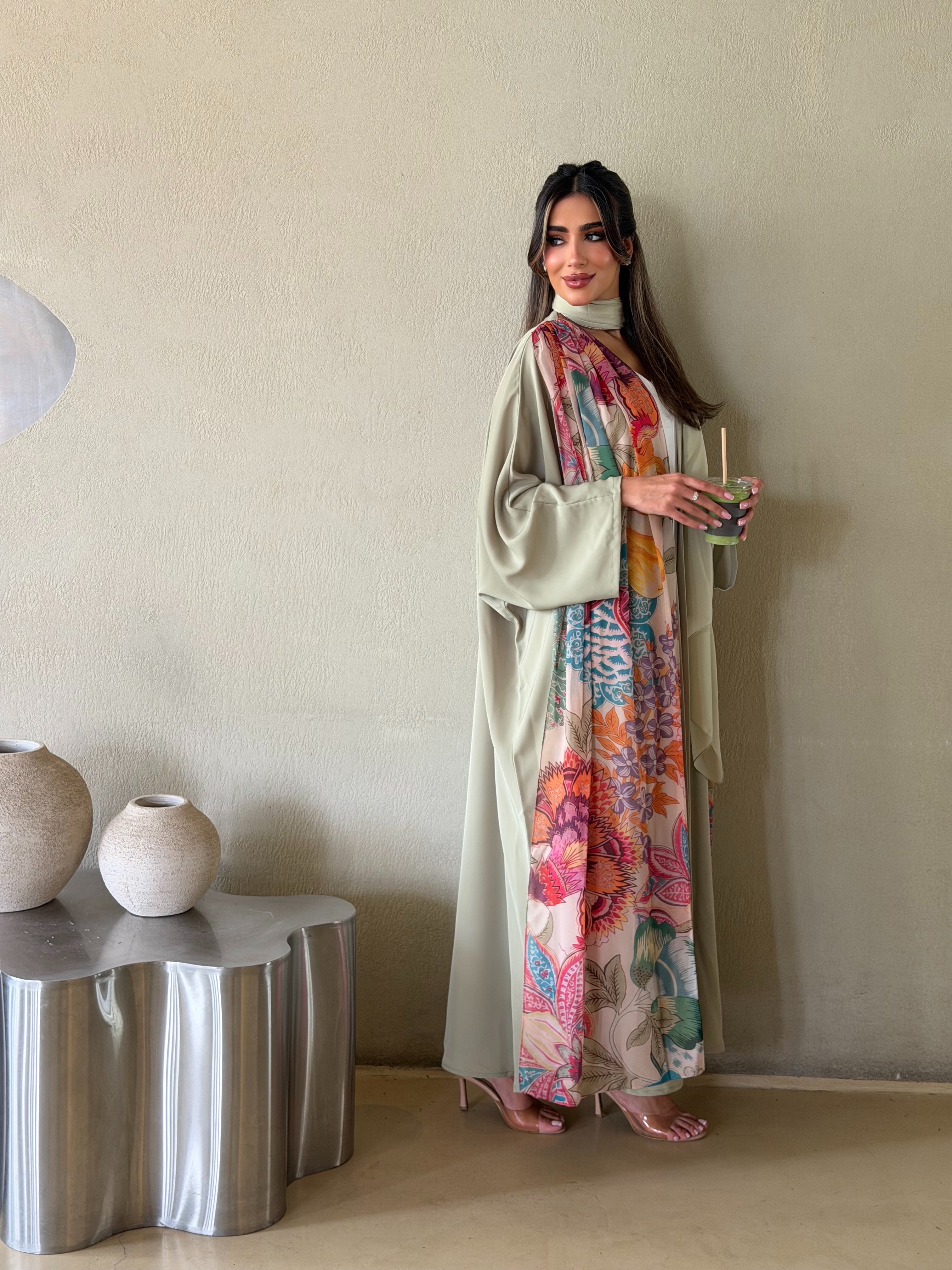 AT555 Green Bisht