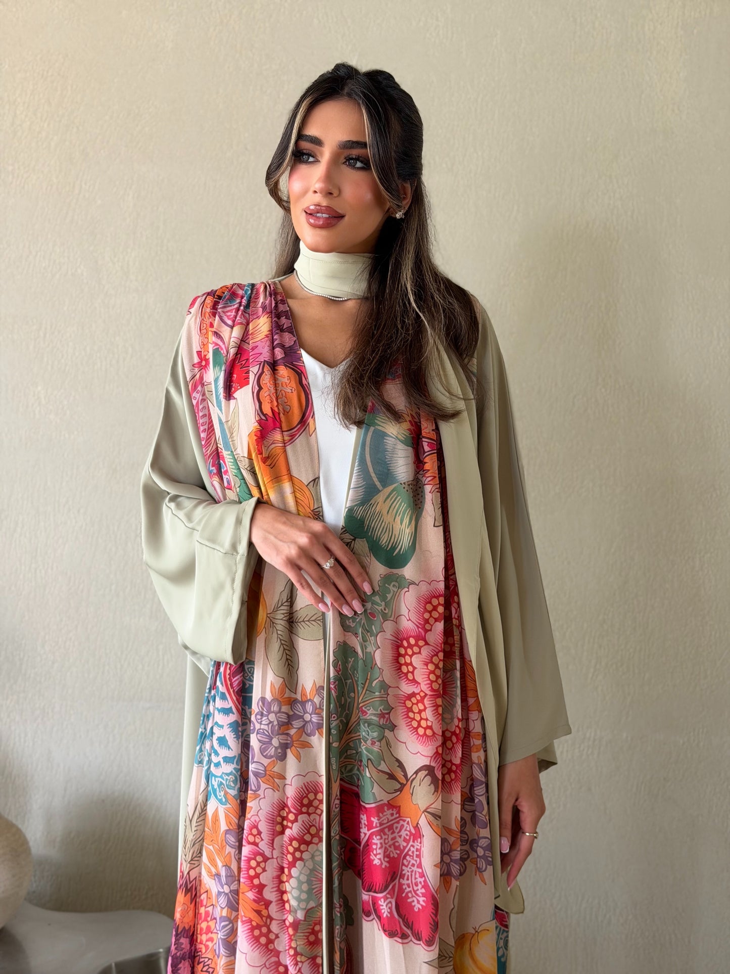 AT555 Green Bisht