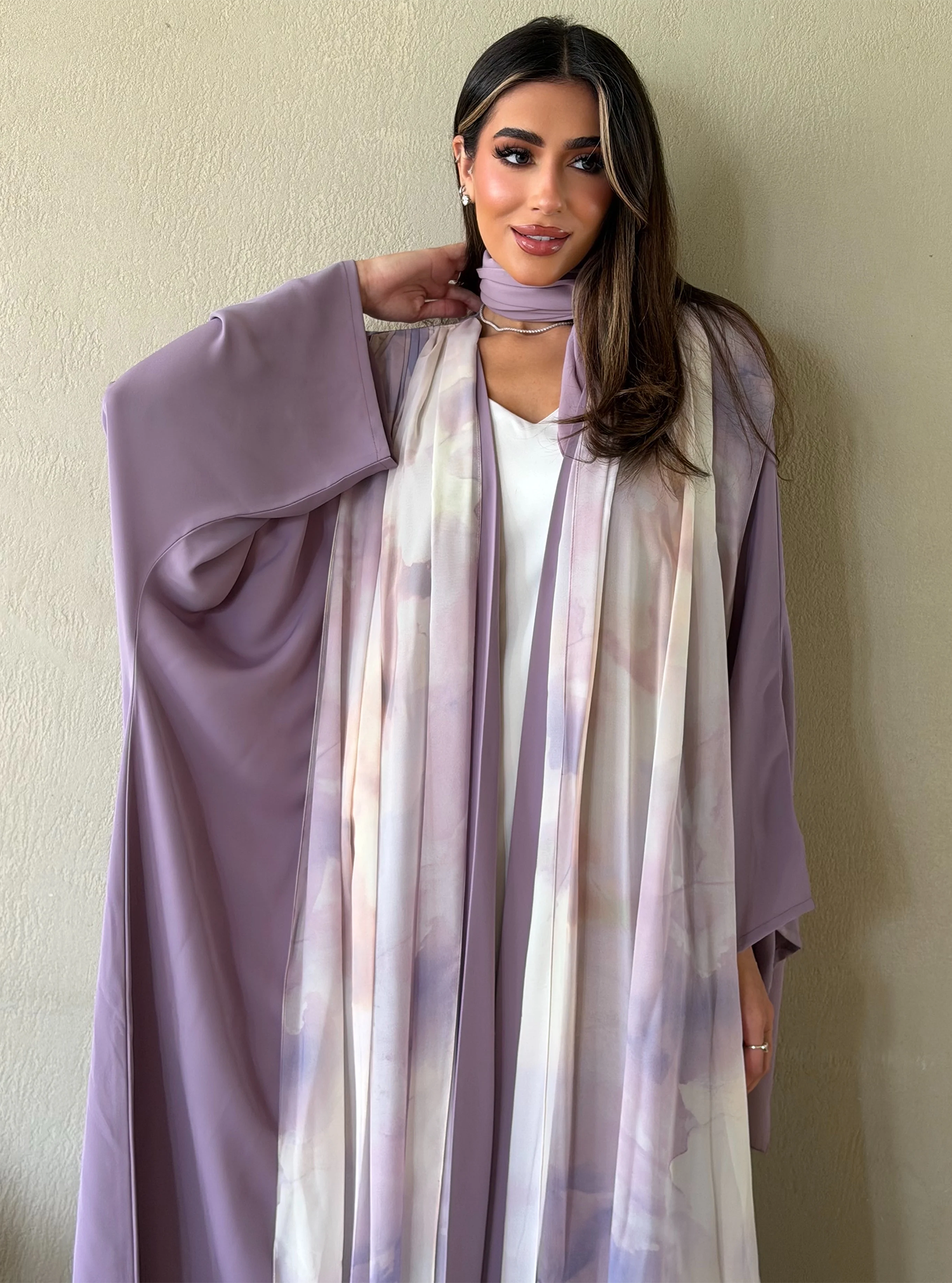 AT553 Bisht Lilac