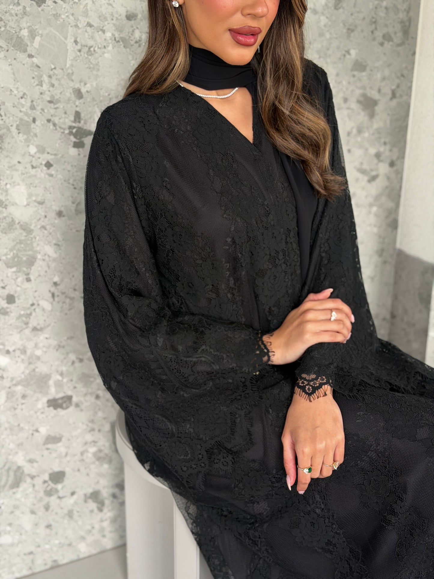 AT518 Lace Black Abaya