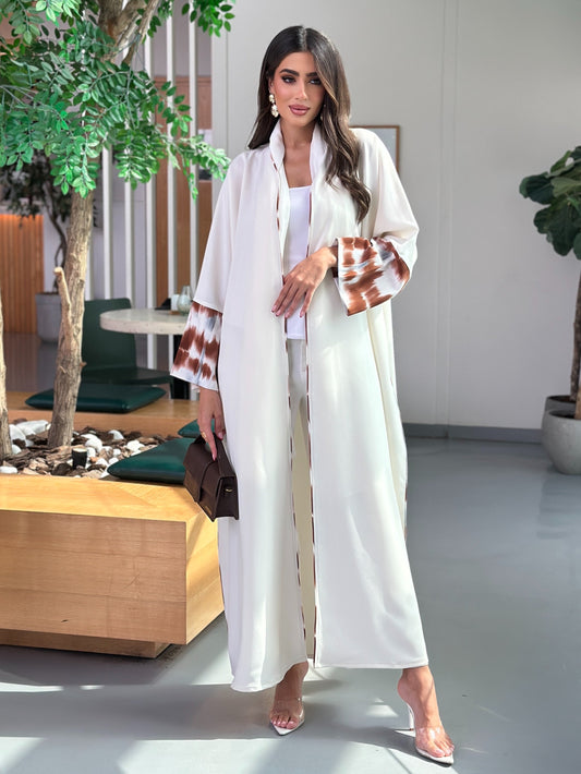 AT351 Abaya Bisht