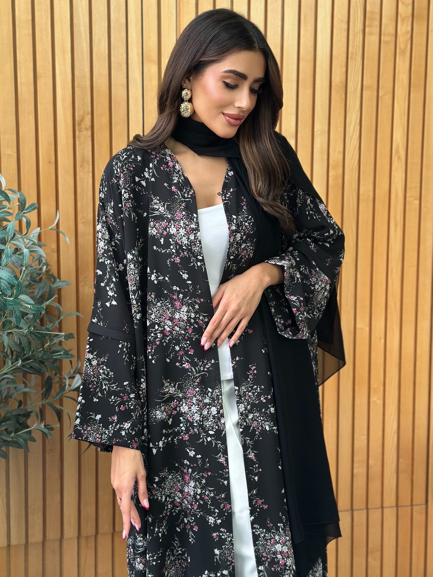 AT359 Bisht  Floral
