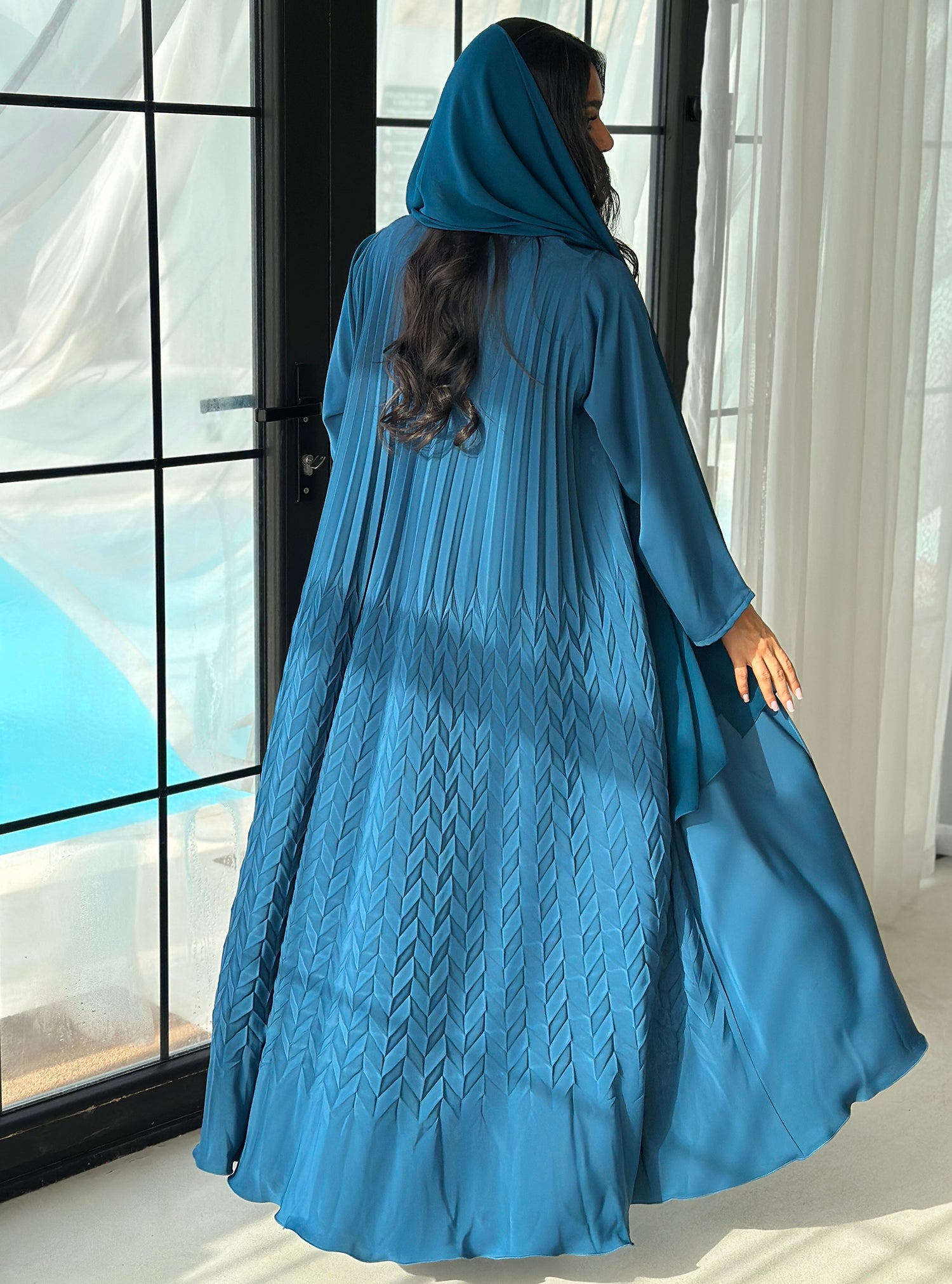 AT381  Teal Pelate Abaya