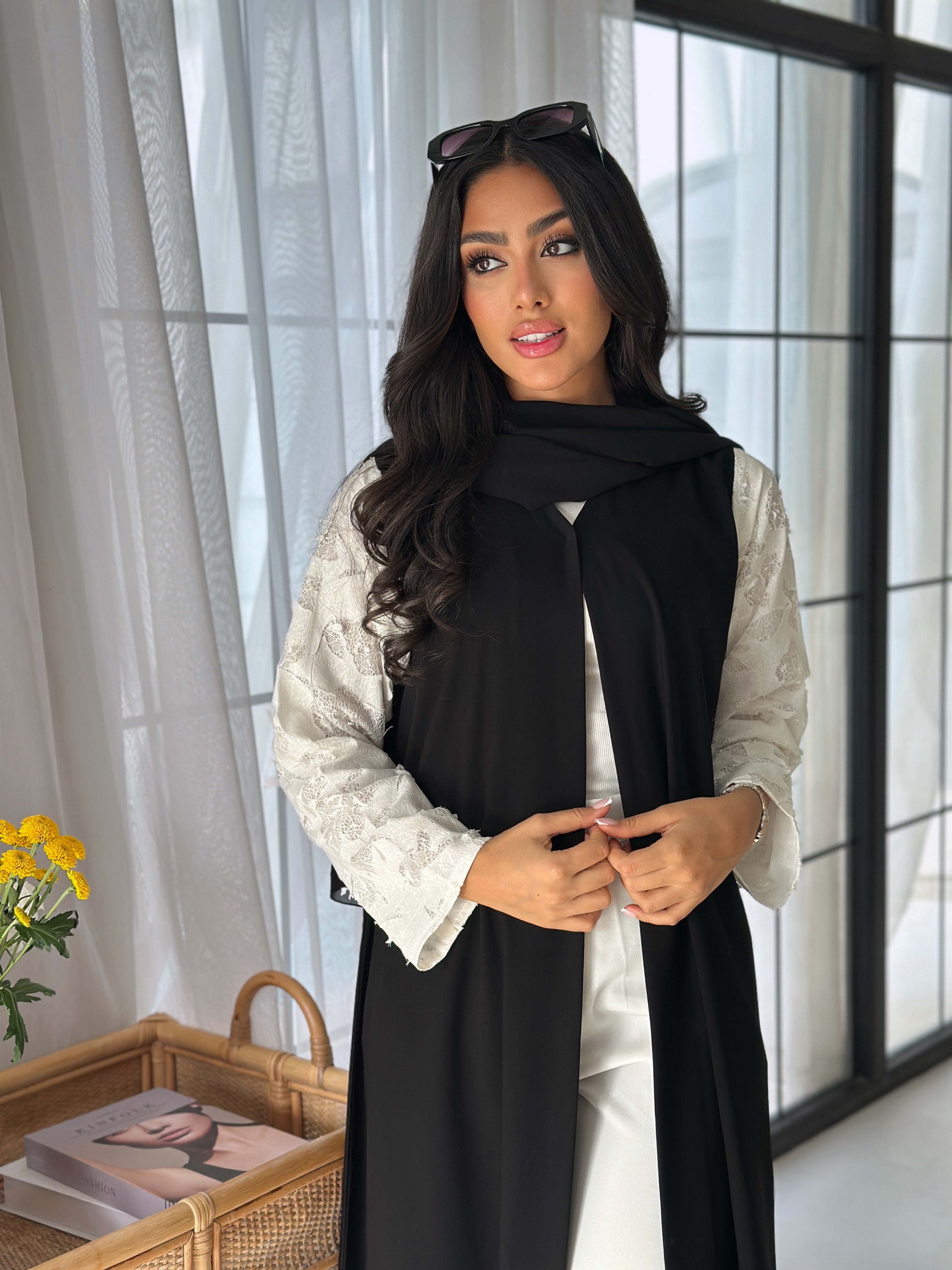 AT416 Black Abaya