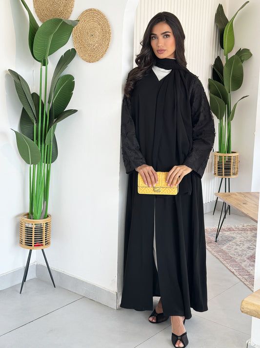 AT417 Black Abaya