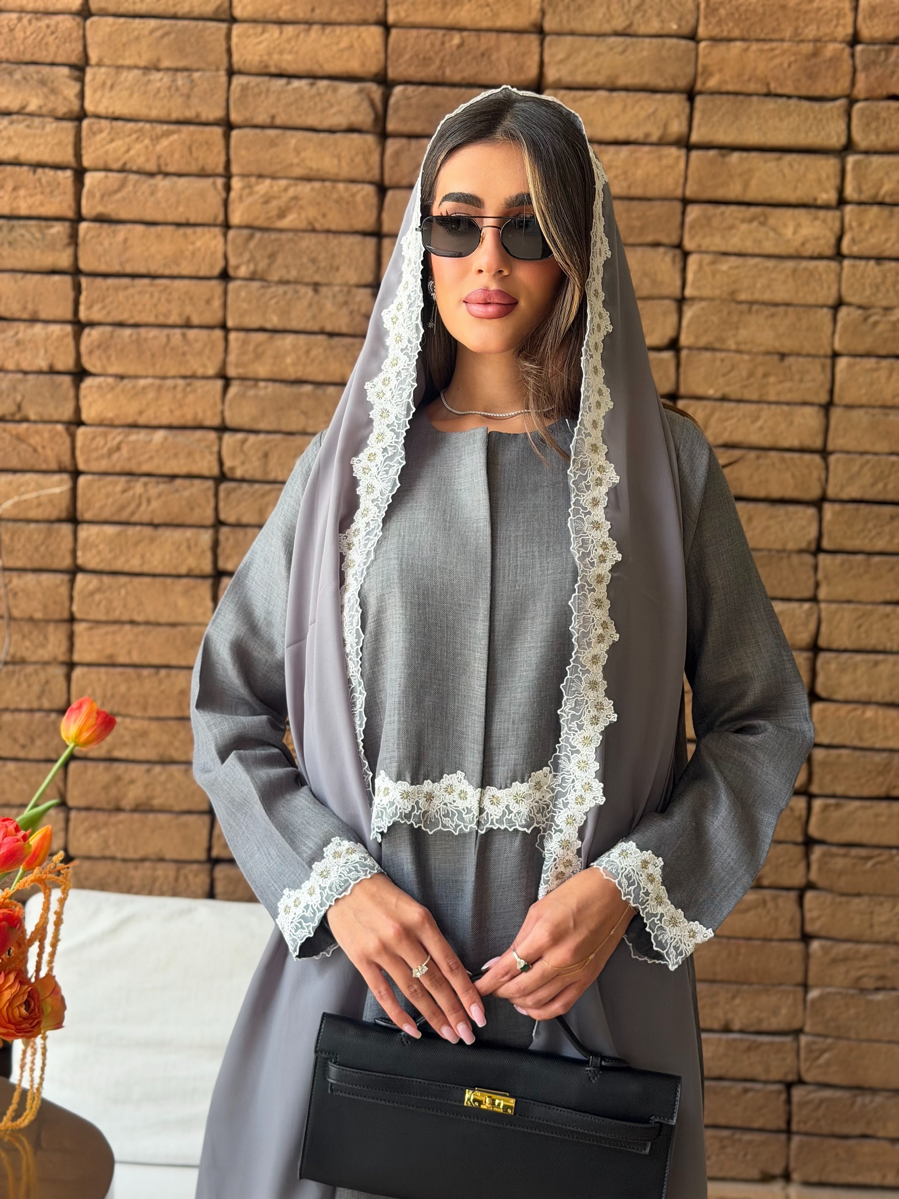 AT572 Gray Lenin Abaya