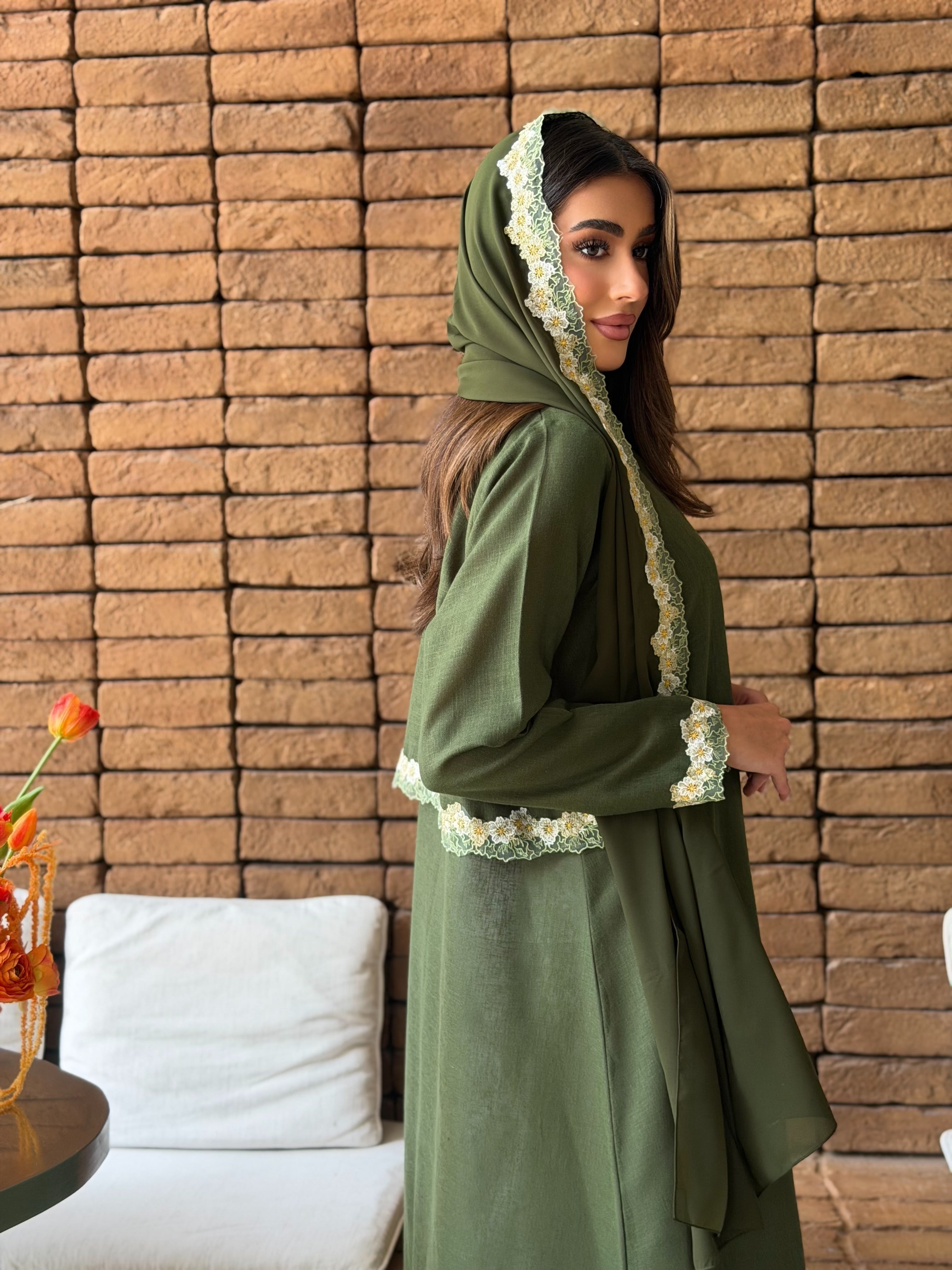 AT571 Olive Lenin Abaya