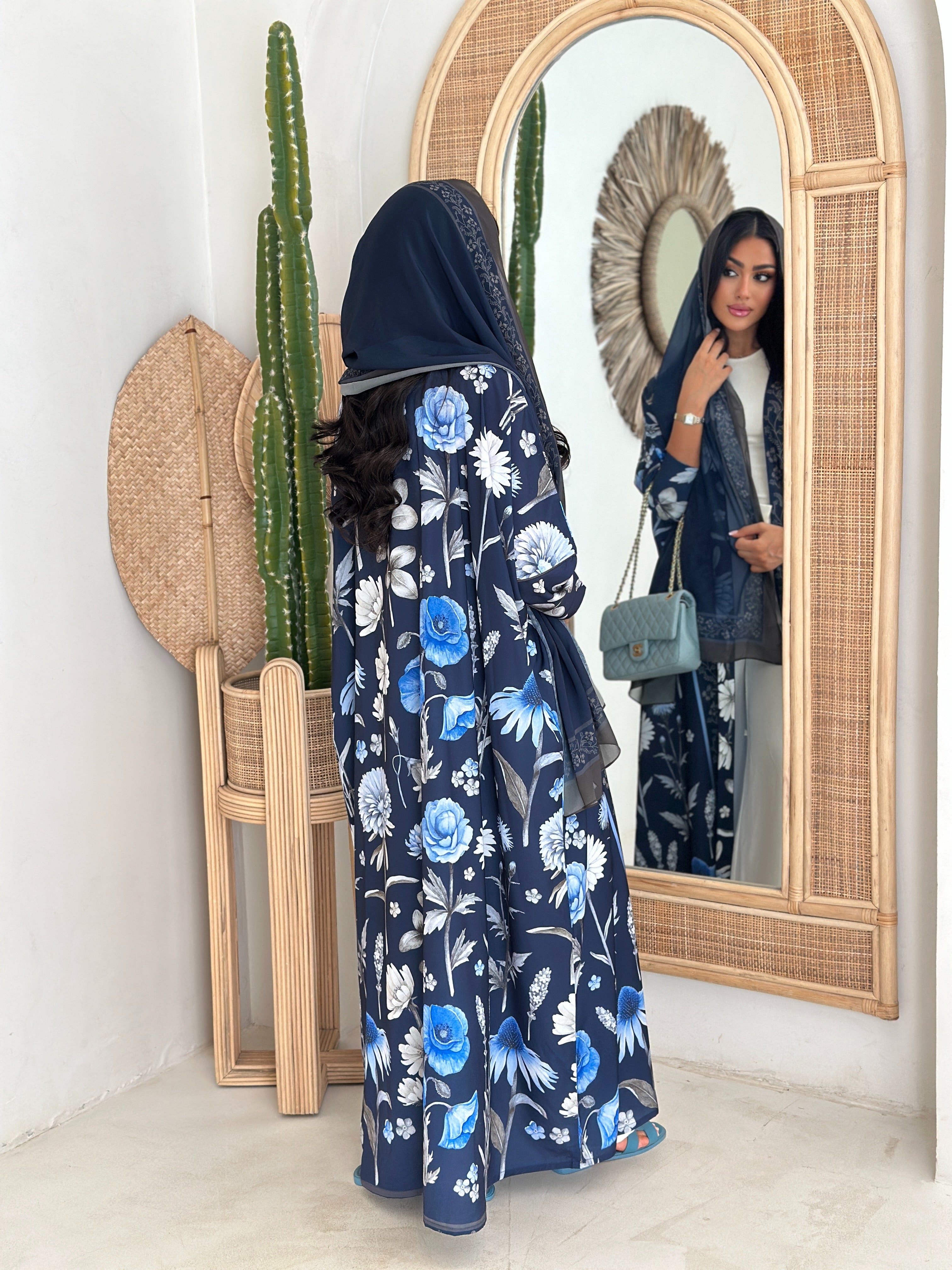 AT415 Abaya