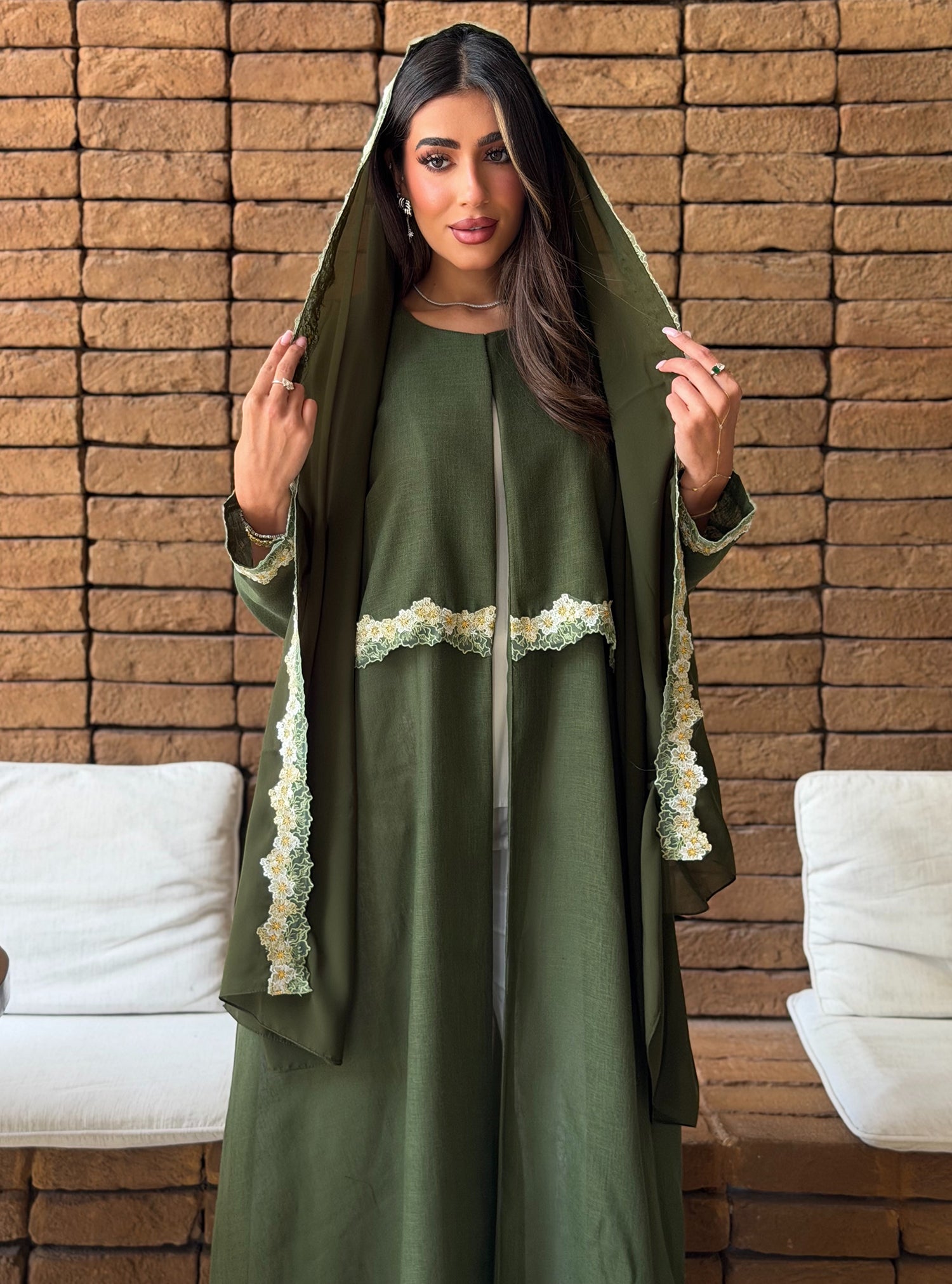 AT571 Olive Lenin Abaya